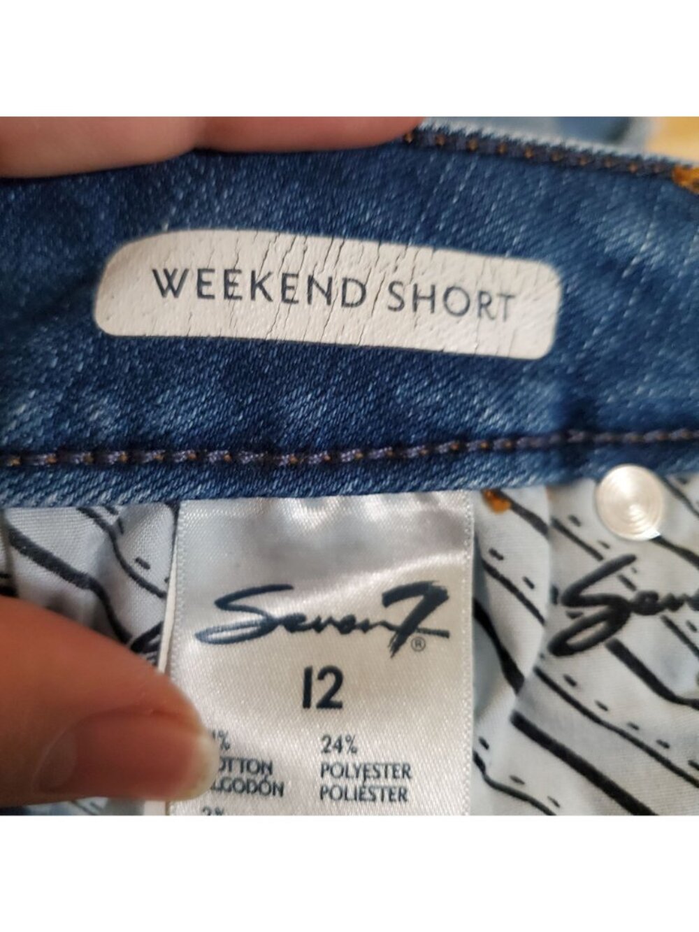 Seven7 Shorts Womens Size 12 Blue Weekend Short Raw Hem Denim Jorts - Picture 3 of 13